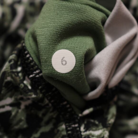 Lululemon Wunder Under Crop Luxtreme Ripple Green Leggings Yoga Size 6 - Picture 7 of 9